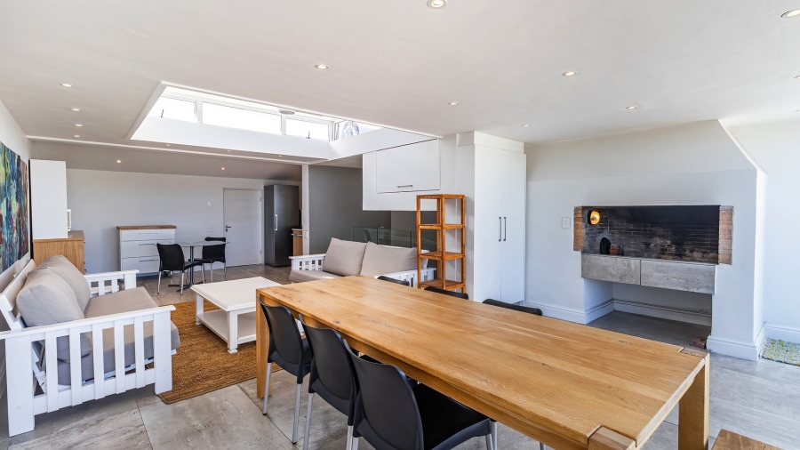 To Let 4 Bedroom Property for Rent in Gordons Bay Village Western Cape